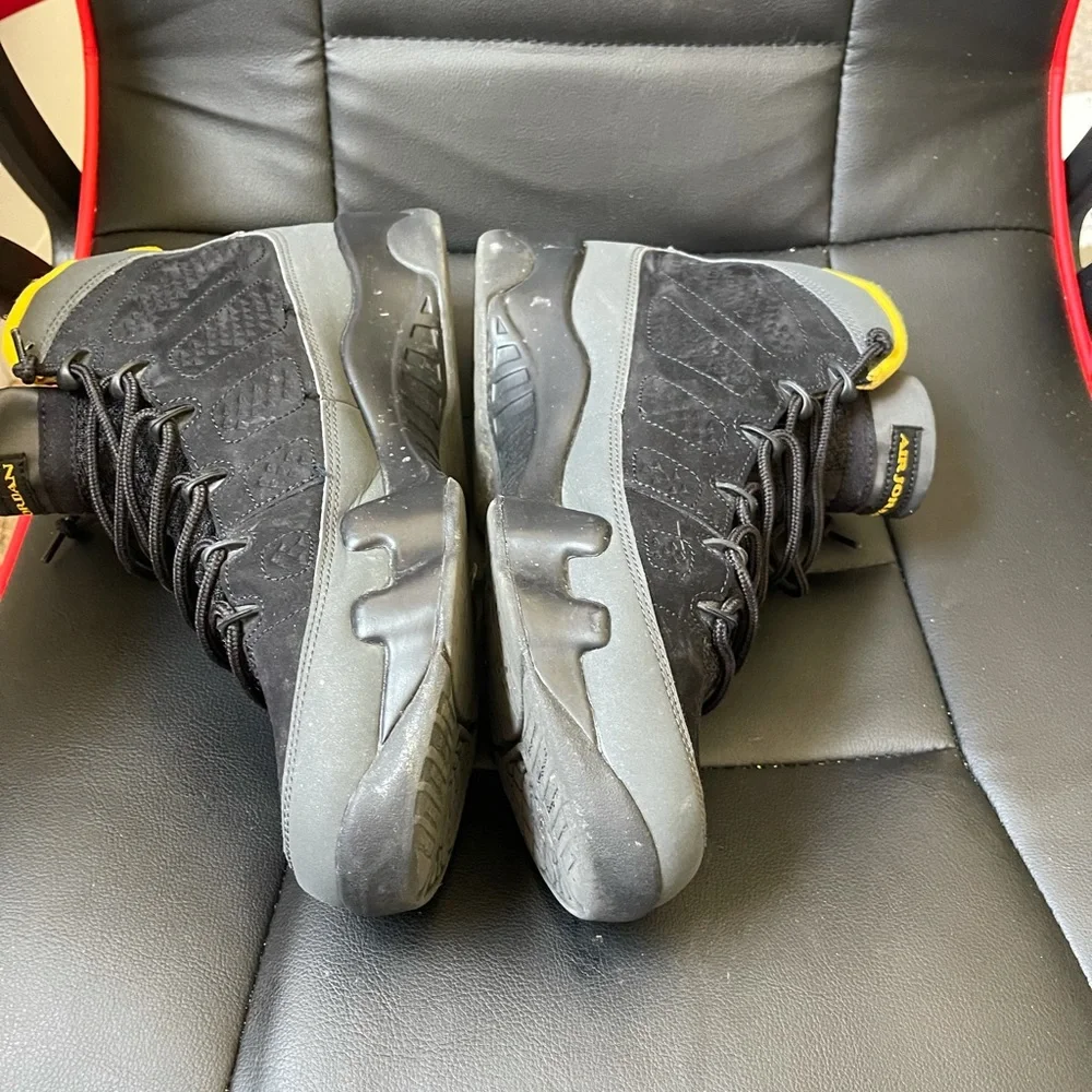 Jordan 9 - Picture 4 of 5